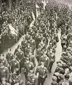 Chinesisches Sanitätskorps verlässt Shanghai nach Korea im Jahr 1951