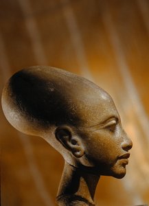 Kompositstein-Kopf einer Prinzessin aus Amarna, einer umfangreichen ägyptischen archäologischen Stätte